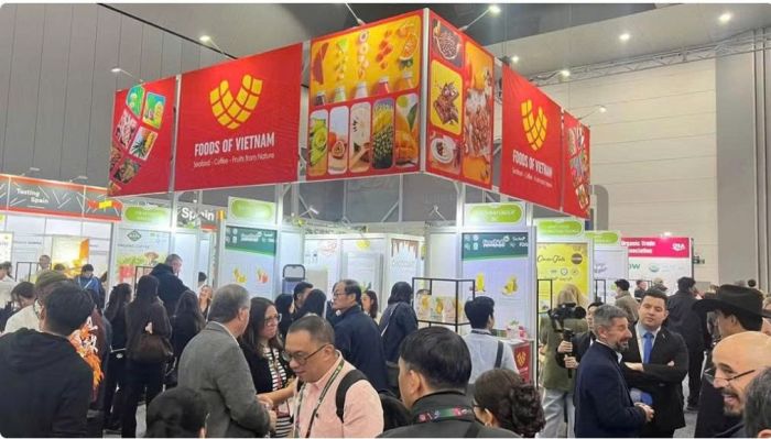 Chairman Mr. Tran Huy Hien and His Wife Visit Fine Food Australia 2026. 